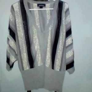 Ashley stewart 1x Gray, Black, Silver 3/4 Sweater